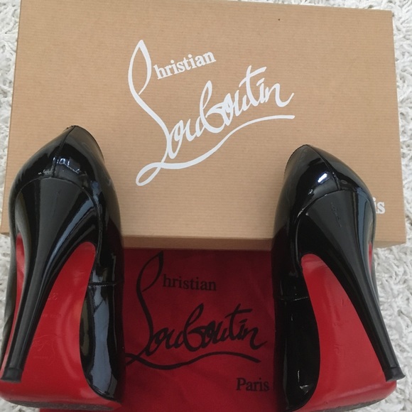 ❌SOLD❌ Christian Louboutin Pumps - Picture 3 of 6